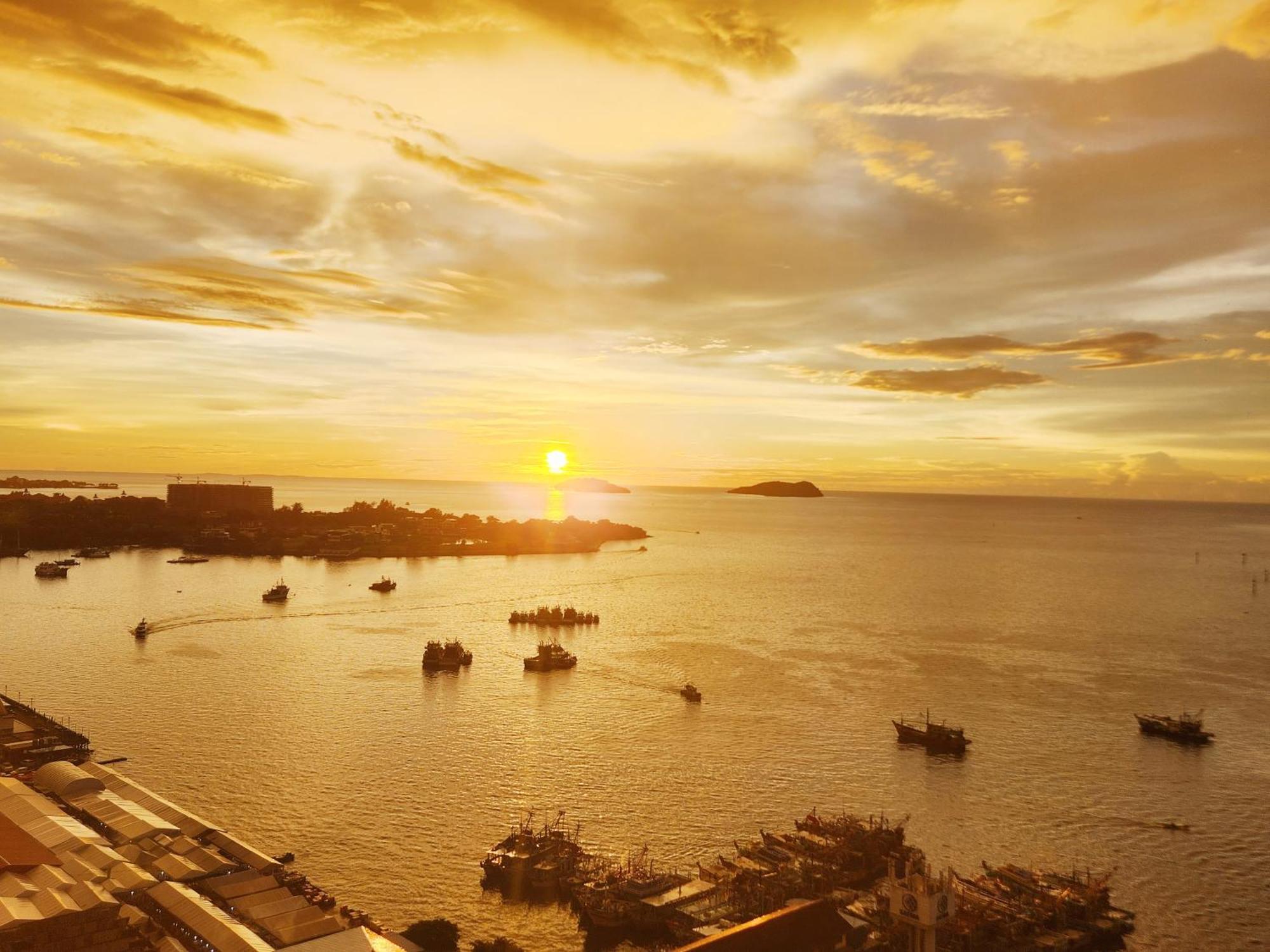 The Shore Kota Kinabalu City Centre By Lw Suites Zewnętrze zdjęcie